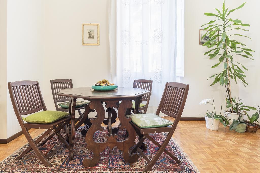 Flower'S Market Apartment - Charme Holidays Рим Экстерьер фото