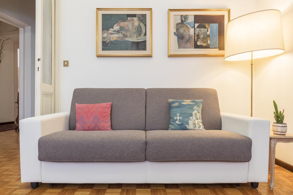 Flower'S Market Apartment - Charme Holidays Рим Экстерьер фото